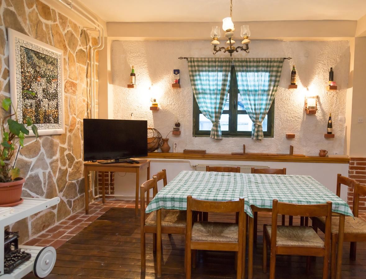 Апартаменты Apartments Miona Вирпазар-34