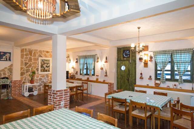 Апартаменты Apartments Miona Вирпазар-35